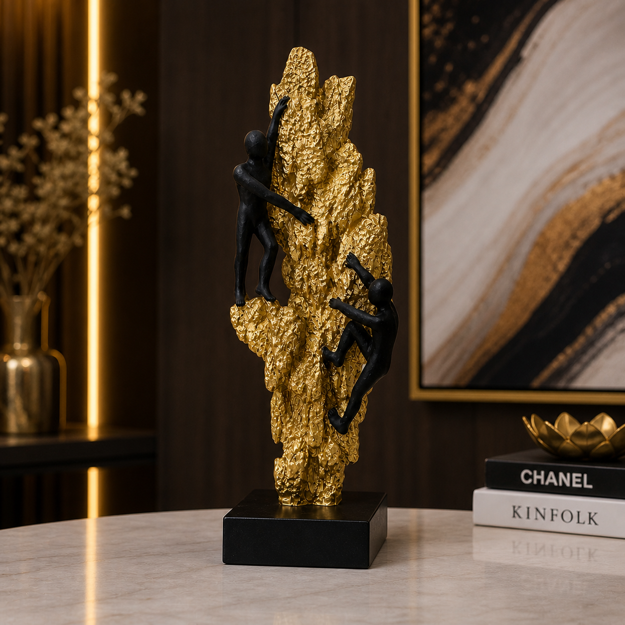Luxury Climbing Man Sculpture – Gold Rock Mountain Decorative Statue with Black Figures
