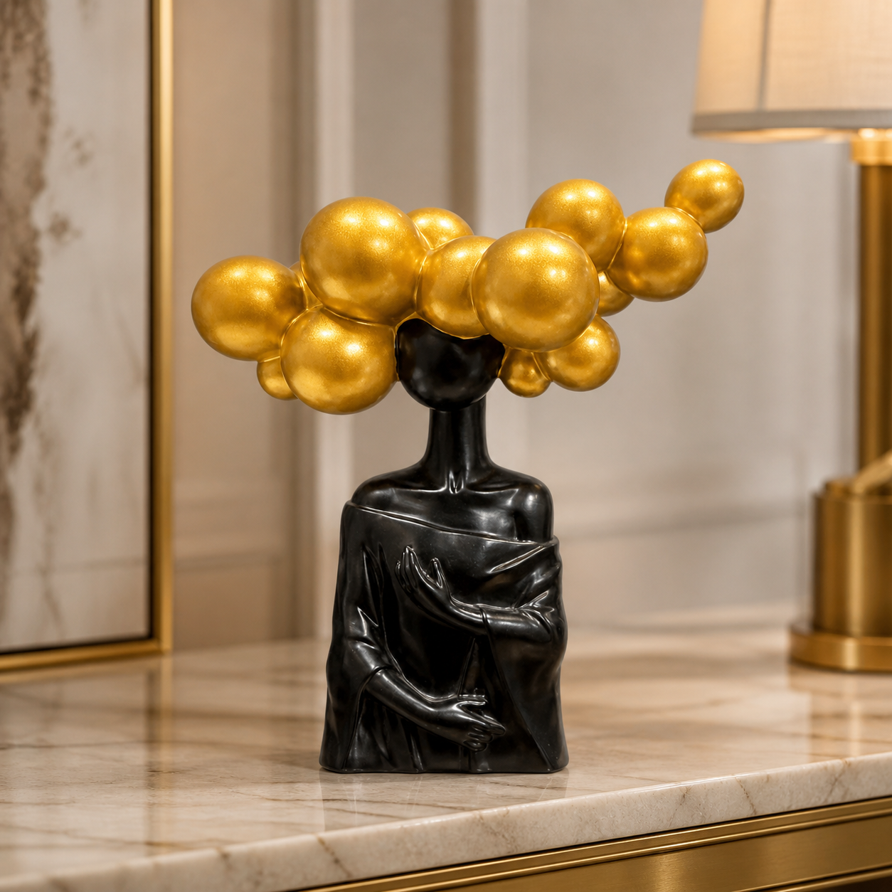 Modern Abstract Balloon Head Sculpture – Luxury Black and Gold Decorative Figurine